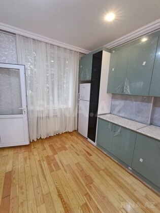 3 otaqlı Yeni tikili, 8-ci kilometr q., Bakı