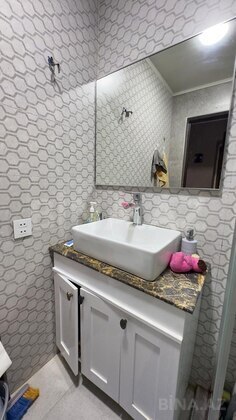 2 otaqlı Köhnə tikili, Neftçilər m., Bakı
