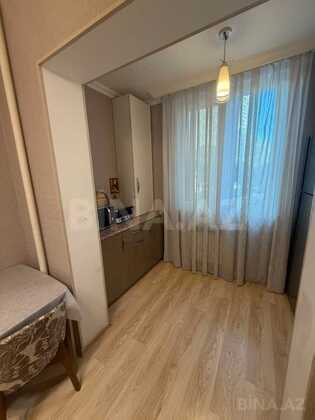 2 otaqlı Köhnə tikili, Azadlıq Prospekti m., Bakı