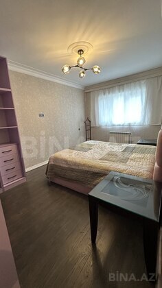 5 otaqlı Köhnə tikili, Yeni Yasamal q., Bakı
