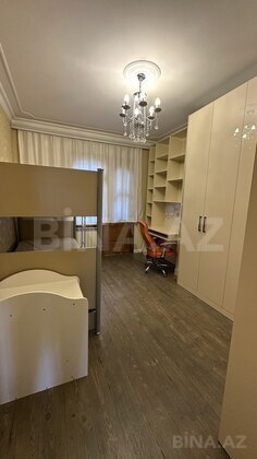 5 otaqlı Köhnə tikili, Yeni Yasamal q., Bakı