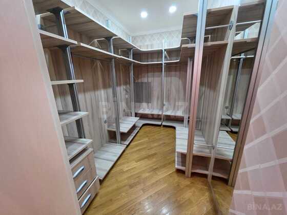 5 otaqlı Yeni tikili, 28 May m., Bakı