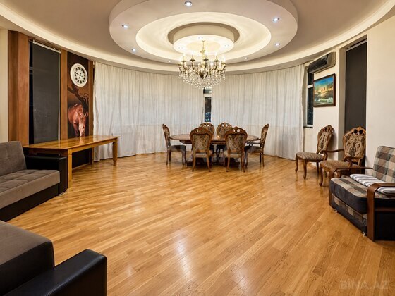 2 otaqlı Yeni tikili, 8 Noyabr m., Bakı