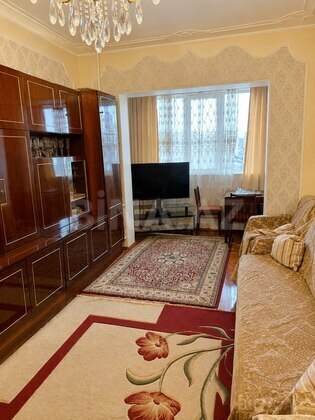 3 otaqlı Köhnə tikili, Əhmədli m., Bakı