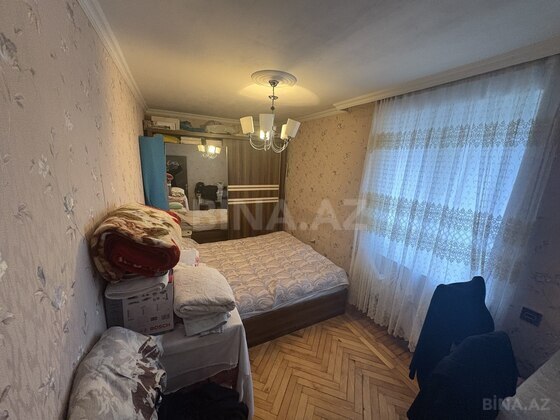 2 otaqlı Köhnə tikili, Şah İsmayıl Xətai m., Bakı