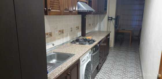 3 otaqlı Köhnə tikili, Sahil m., Bakı