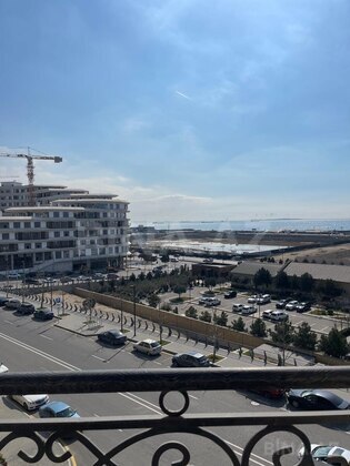 3 otaqlı Yeni tikili, Ağ şəhər q., Bakı