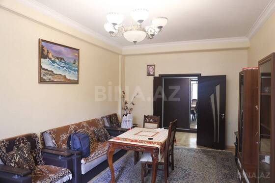 2 otaqlı Köhnə tikili, 20 Yanvar m., Bakı