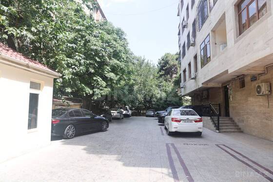 2 otaqlı Köhnə tikili, 20 Yanvar m., Bakı