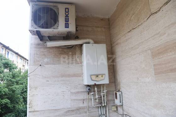 2 otaqlı Köhnə tikili, 20 Yanvar m., Bakı
