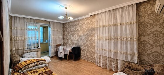 2 otaqlı Köhnə tikili, Xalqlar Dostluğu m., Bakı