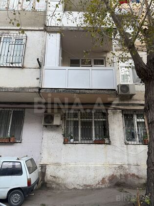 3 otaqlı Köhnə tikili, İnşaatçılar m., Bakı