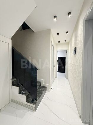 5 otaqlı Həyət evi/Bağ evi, Qaraçuxur q., Bakı