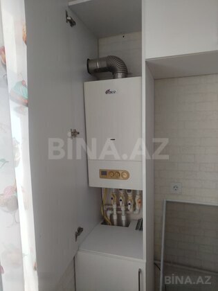 3 otaqlı Köhnə tikili, Xalqlar Dostluğu m., Bakı