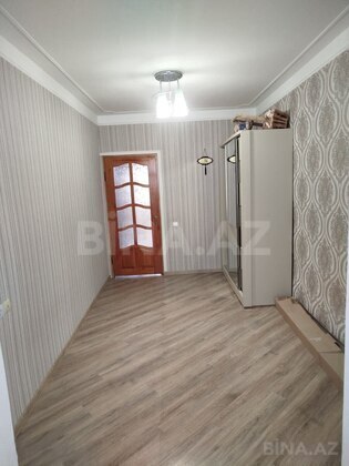 3 otaqlı Köhnə tikili, Xalqlar Dostluğu m., Bakı