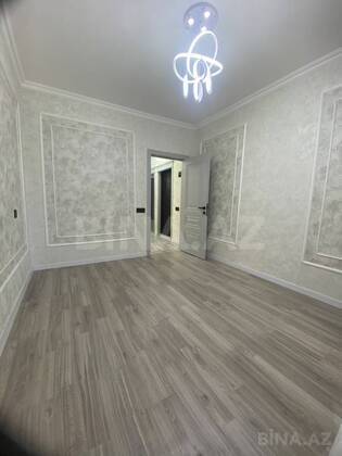 3 otaqlı Köhnə tikili, Xalqlar Dostluğu m., Bakı