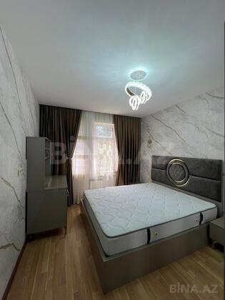 5 otaqlı Köhnə tikili, Əhmədli m., Bakı