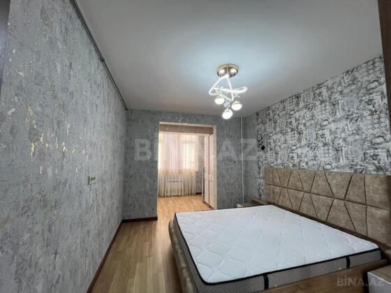 5 otaqlı Köhnə tikili, Əhmədli m., Bakı