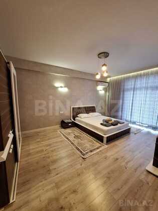 3 otaqlı Yeni tikili, Şah İsmayıl Xətai m., Bakı
