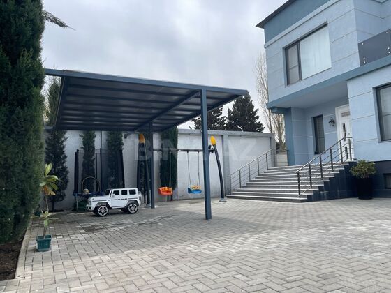 5 otaqlı Həyət evi/Bağ evi, Novxanı q., Bakı