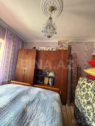 4 otaqlı Köhnə tikili, 7-ci mikrorayon q., Bakı