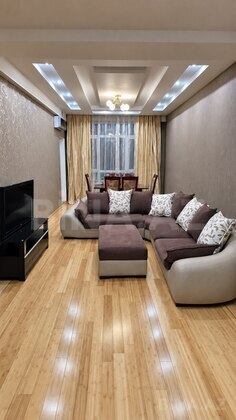 2 otaqlı Yeni tikili, Şah İsmayıl Xətai m., Bakı