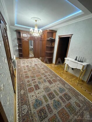 3 otaqlı Yeni tikili, Şah İsmayıl Xətai m., Bakı