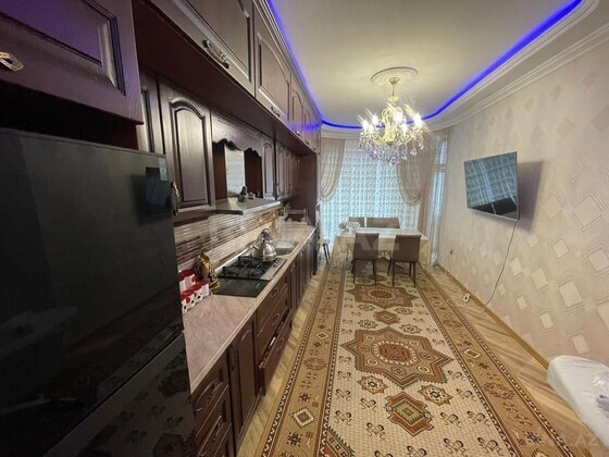 3 otaqlı Yeni tikili, Şah İsmayıl Xətai m., Bakı