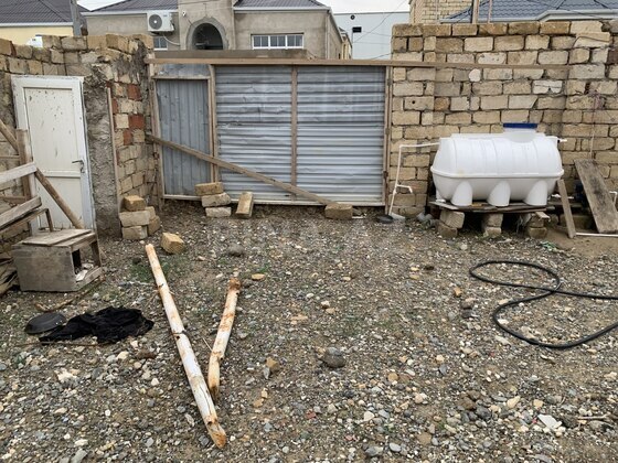 Torpaq Masazır q., Bakı