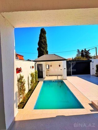 4 otaqlı Həyət evi/Bağ evi, Şüvəlan q., Bakı