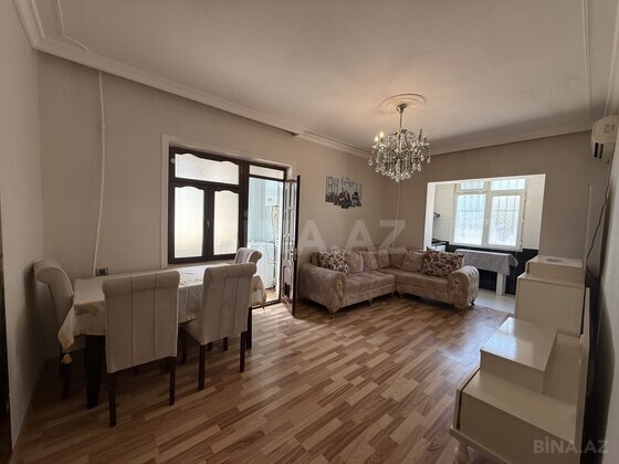 2 otaqlı Köhnə tikili, Əhmədli q., Bakı