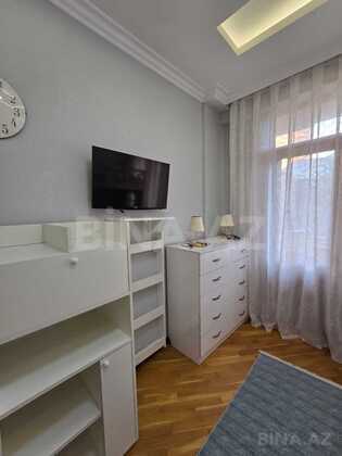 3 otaqlı Yeni tikili, 28 May m., Bakı