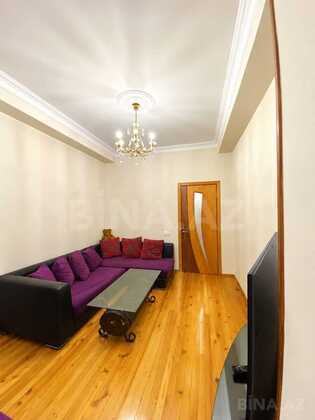 2 otaqlı Yeni tikili, 8 Noyabr m., Bakı
