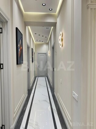 3 otaqlı Yeni tikili, Nizami m., Bakı