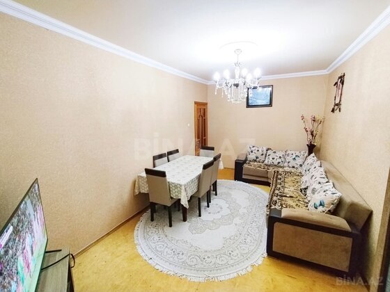 3 otaqlı Köhnə tikili, Xətai r., Bakı