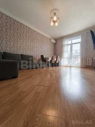 3 otaqlı Köhnə tikili, Yasamal r., Bakı