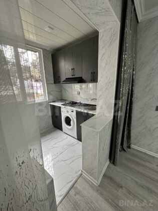 2 otaqlı Köhnə tikili, Neftçilər m., Bakı