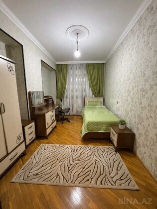 3 otaqlı Yeni tikili, İnşaatçılar m., Bakı