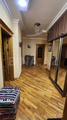 3 otaqlı Yeni tikili, Şah İsmayıl Xətai m., Bakı