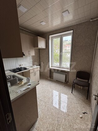 2 otaqlı Köhnə tikili, Bakıxanov q., Bakı