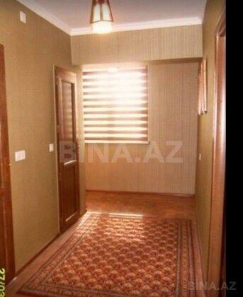 4 otaqlı Köhnə tikili, Nəsimi r., Bakı