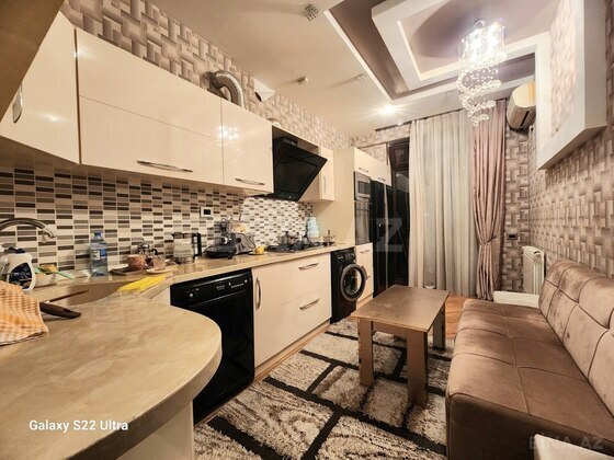 2 otaqlı Yeni tikili, Neftçilər m., Bakı