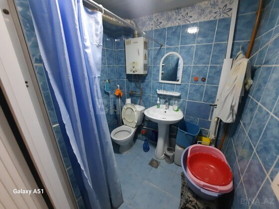 2 otaqlı Köhnə tikili, İnşaatçılar m., Bakı