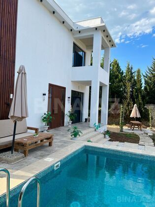 5 otaqlı Həyət evi/Bağ evi, Novxanı q., Bakı