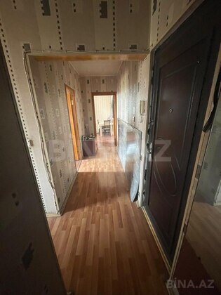 2 otaqlı Köhnə tikili, Qara Qarayev m., Bakı