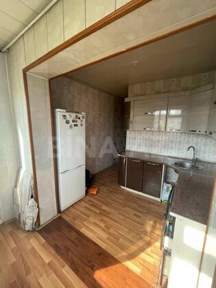 2 otaqlı Köhnə tikili, Qara Qarayev m., Bakı