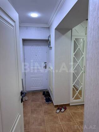3 otaqlı Köhnə tikili, Neftçilər m., Bakı