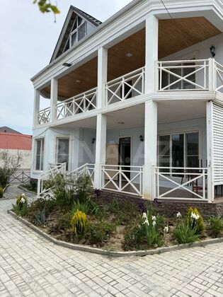 6 otaqlı Həyət evi/Bağ evi, Novxanı q., Bakı
