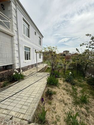 6 otaqlı Həyət evi/Bağ evi, Novxanı q., Bakı