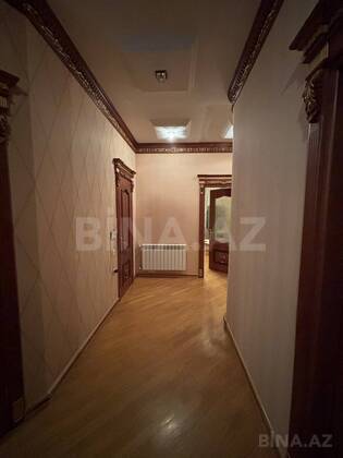 3 otaqlı Köhnə tikili, Nəsimi m., Bakı